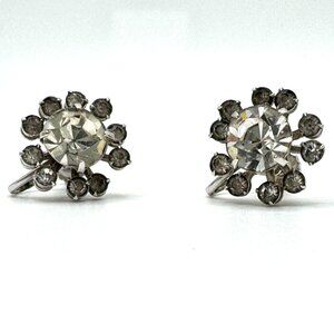 Vintage Silver Tone Flower Design Leverback Earrings 1/2"